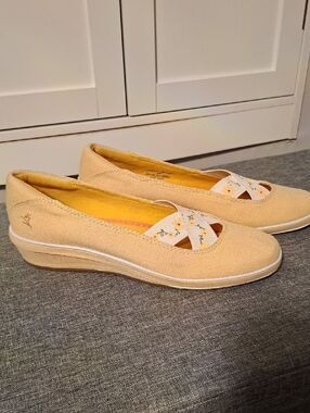 Grasshoppers Yellow Canvas Slip-On Wedge Loafers